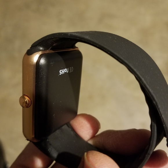 Smart Watch - Picture 3 of 4